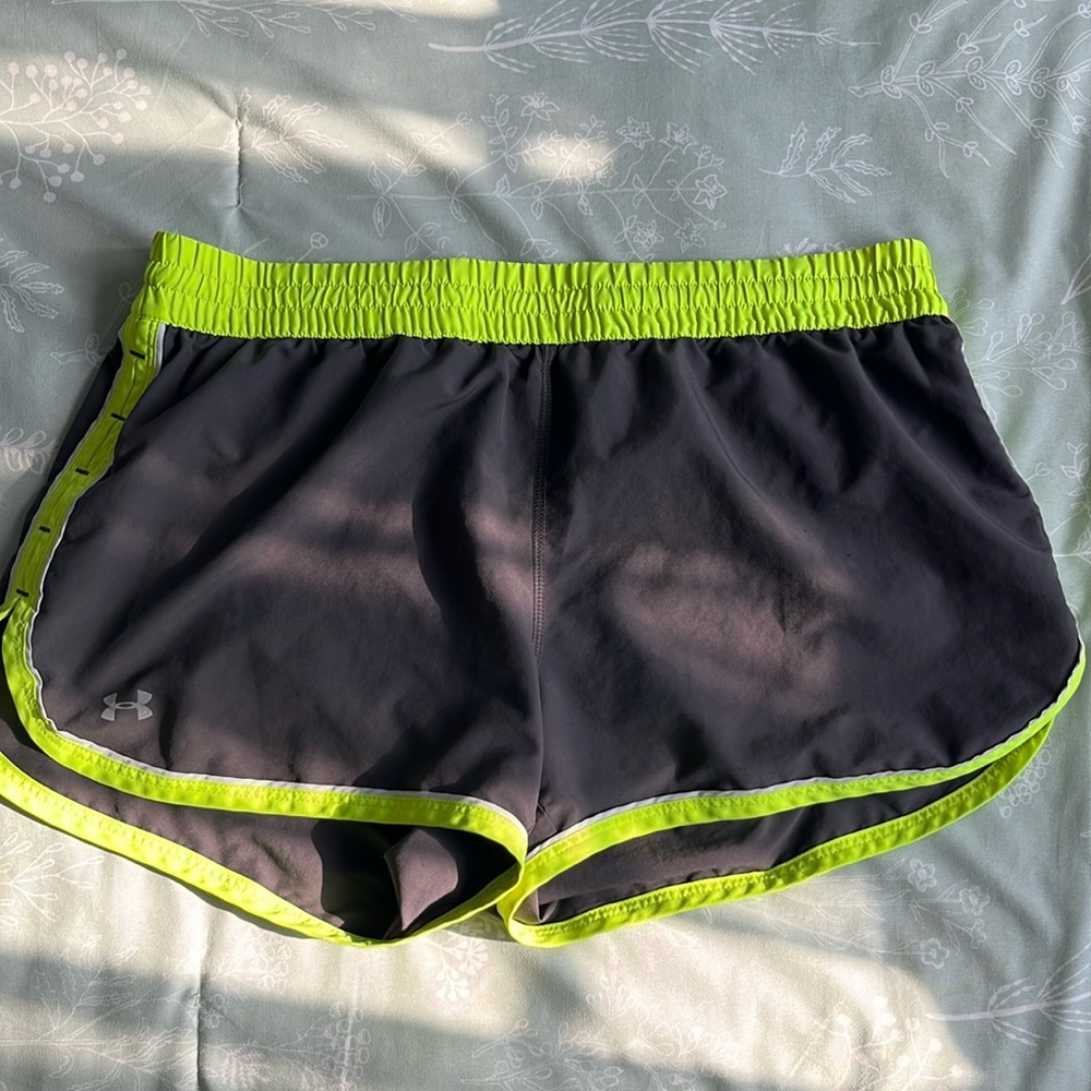 Gray & Neon Athletic Shorts — UNDER ARMOR Size Medium